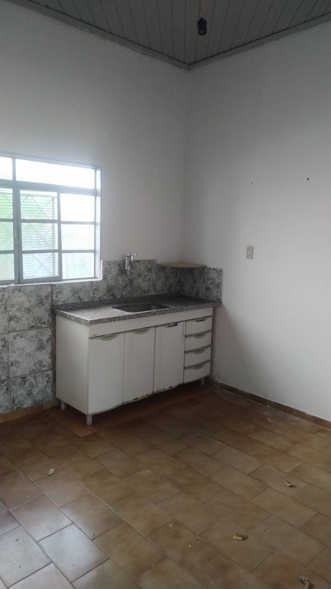 Av Antonia Portolez, 346