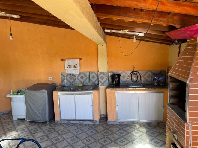 AV. ANTONIA PORTOLEZ, 515