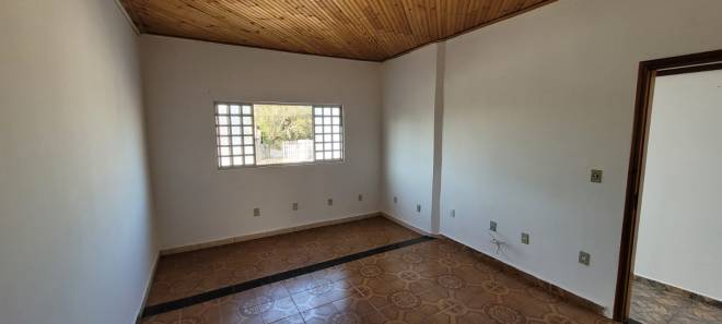 Rua Celso Souza e Silva, 385