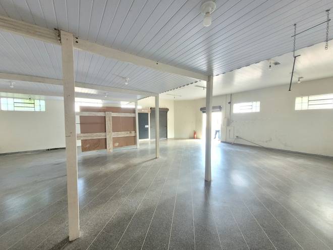 Rua Juvenal Camargo, 803