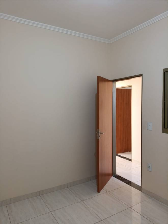 Rua das Tulipas, 135