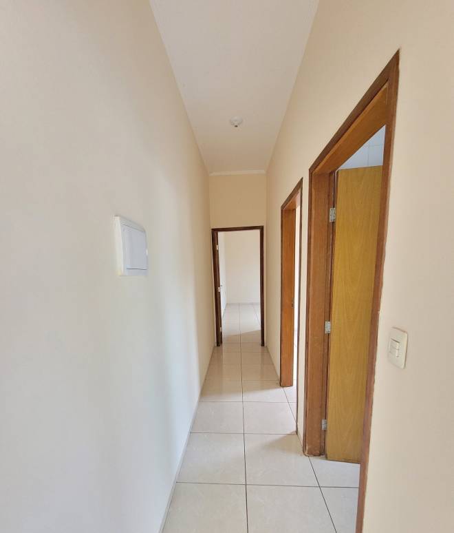 Rua Albano Ferracini ( Fundos), 298 D