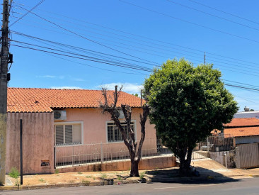 AV. ANTONIA PORTOLEZ, 515