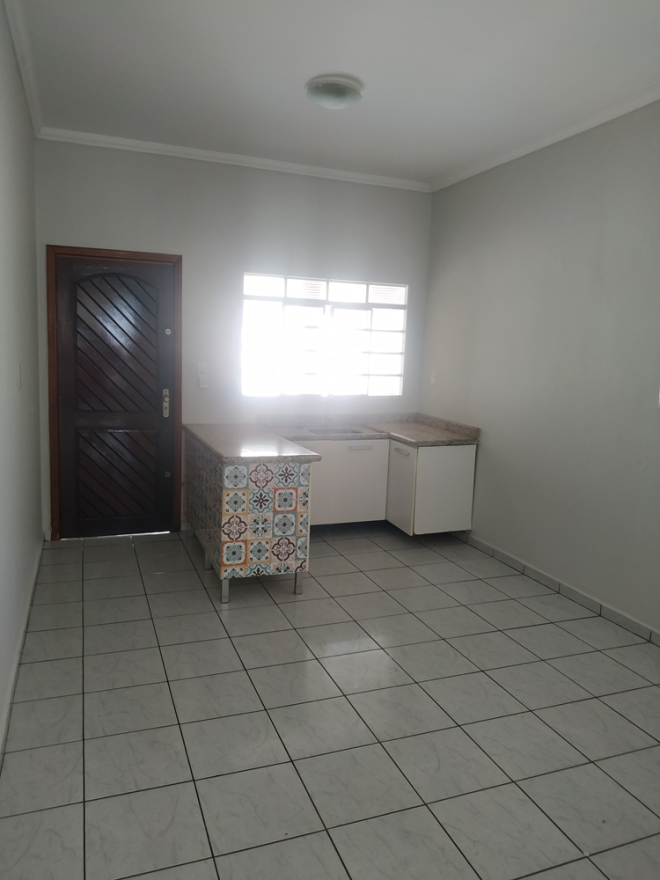 R ARCEBISPO LEMIEUX, 18