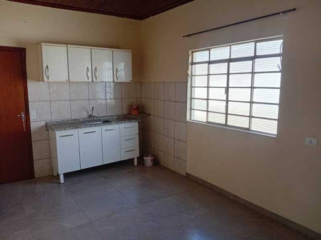 Rua João Moellers, 561