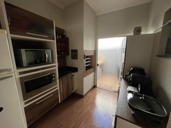 RUA PRESIDENTE ROOSEVELT, 137