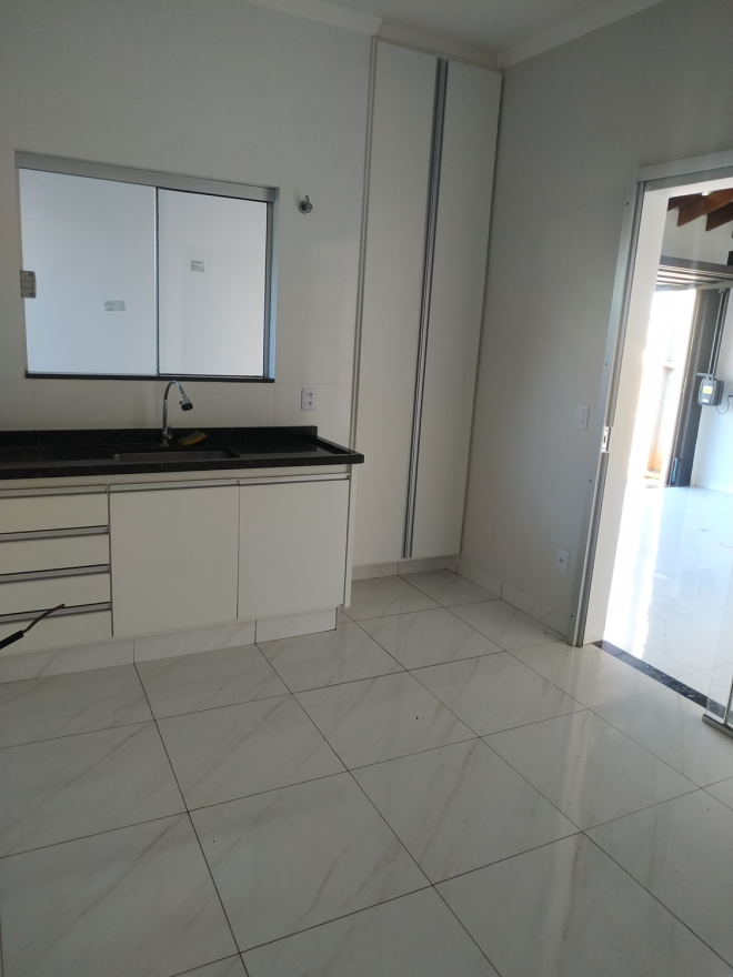 RUA AMALIA RAMPAZO, 26