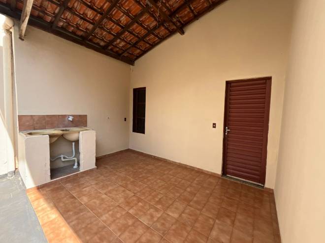 Avenida 9 de Julho, 92 Fundos