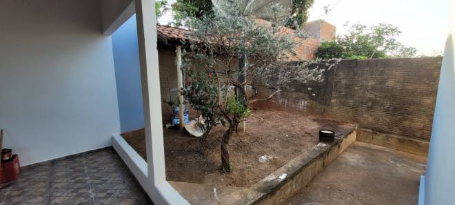 Rua Celso Souza e Silva, 385