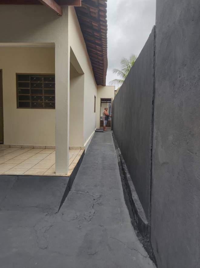 Rua Samuel N de Queiroz, 490