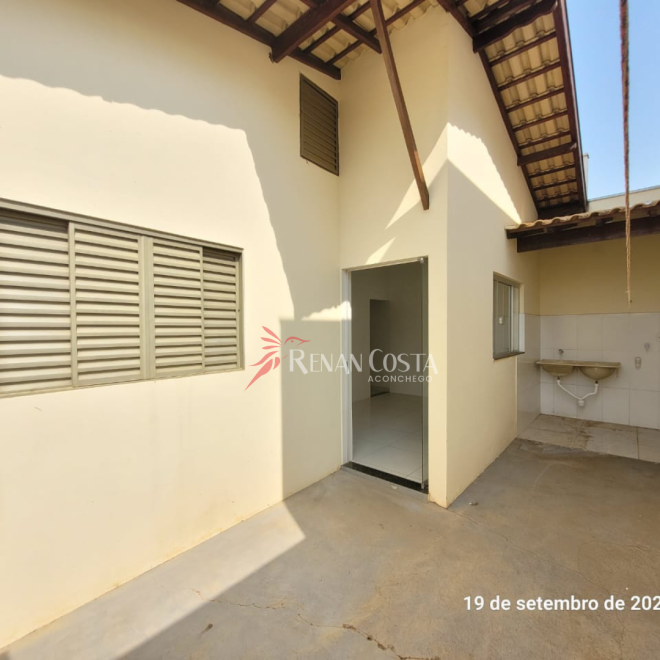 RUA DAS TULIPAS, 825