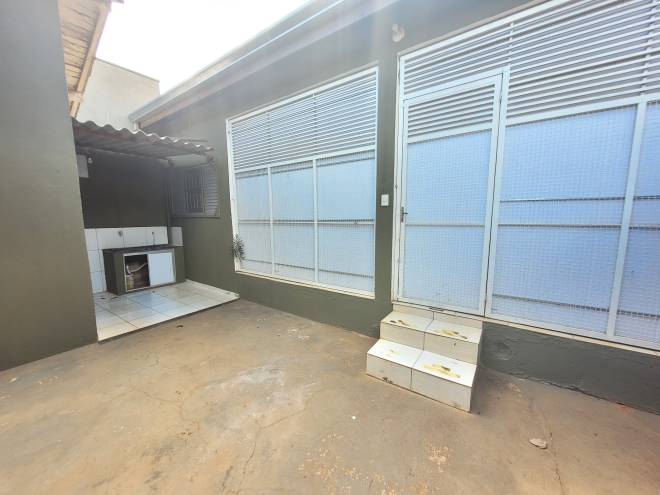 Rua: Pedro Tondelli, 185