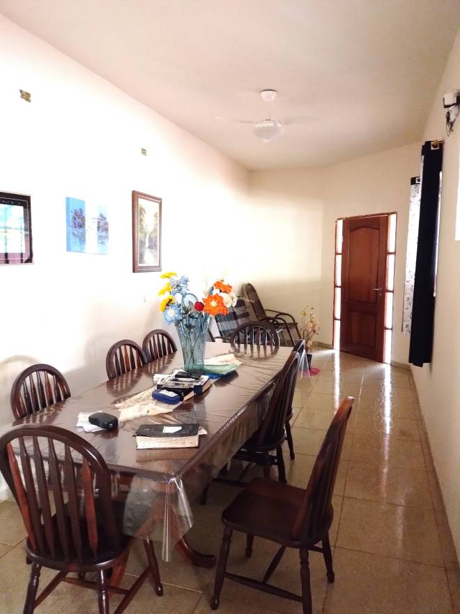 RUA APARECIDO ROBLES, 819