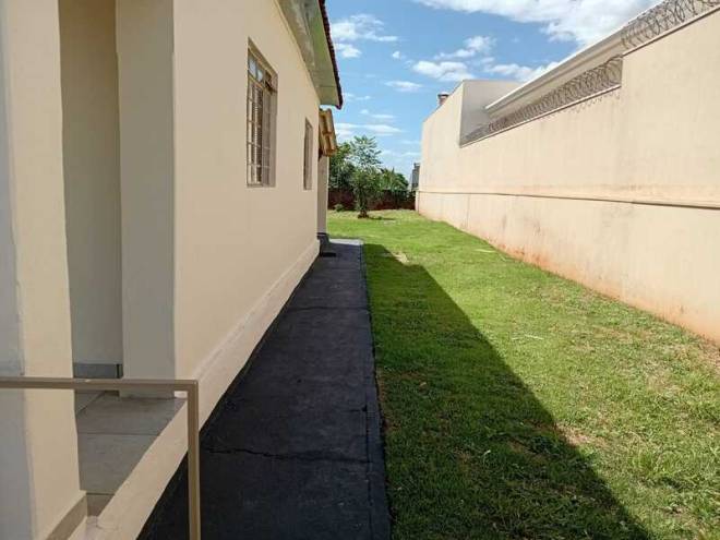 Rua João Moellers, 561