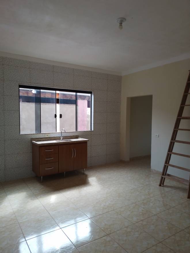 RUA APARECIDO ROBLES, 809