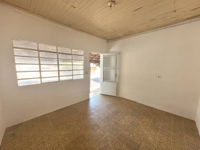 RUA PRESIDENTE VENCESLAU BRAS, 319