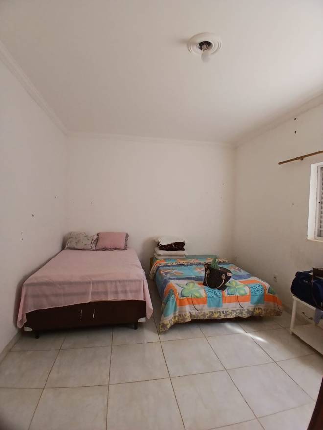 RUA GEORGE BORSANK, 305