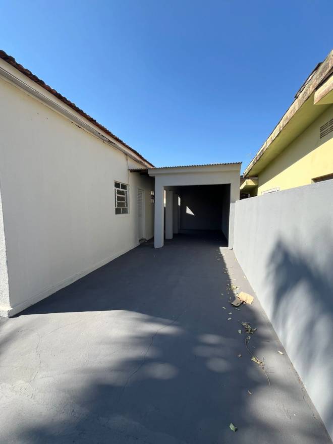 Rua Adelino Antonio de Oliveira, 22