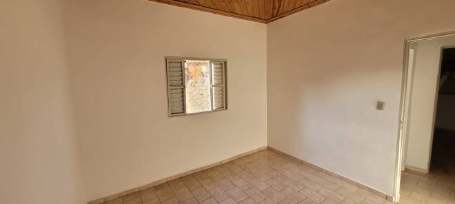 Rua Celso Souza e Silva, 385