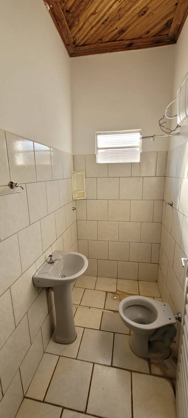 Rua Celso Souza e Silva, 385