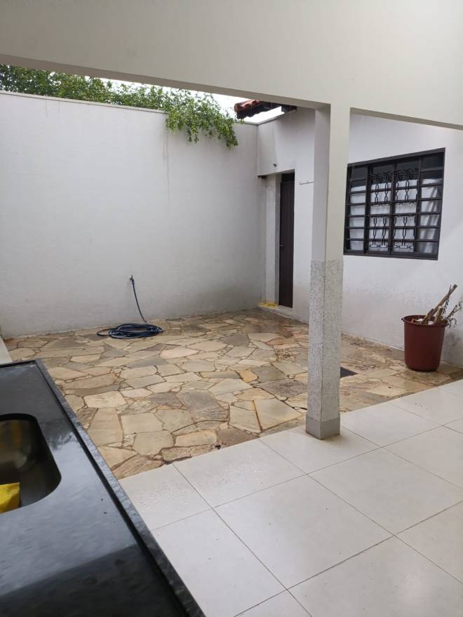 Rua Antônio José Gonçalves Fraga, 425