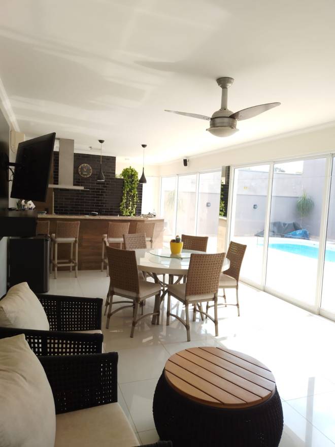 RUA JOAQUIM MACHADO, 147