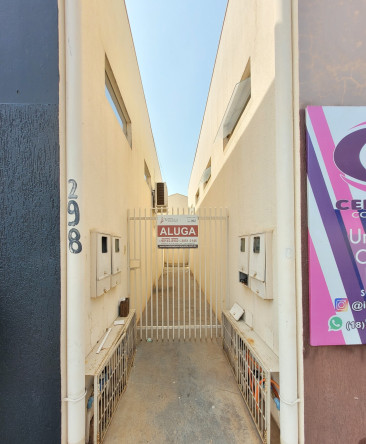 Rua Albano Ferracini ( Fundos), 298 D