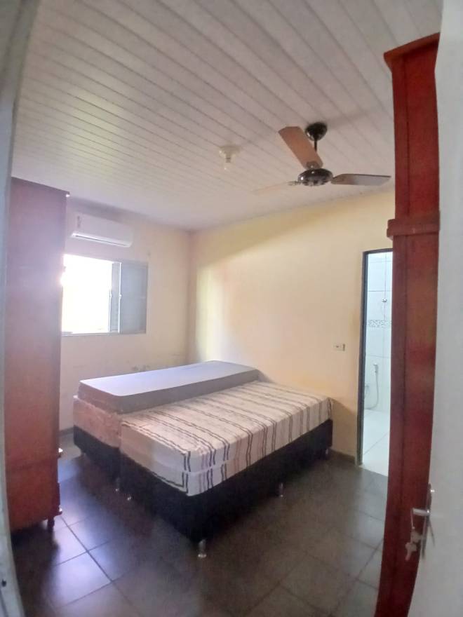 AV. ANTONIA PORTOLEZ, 176