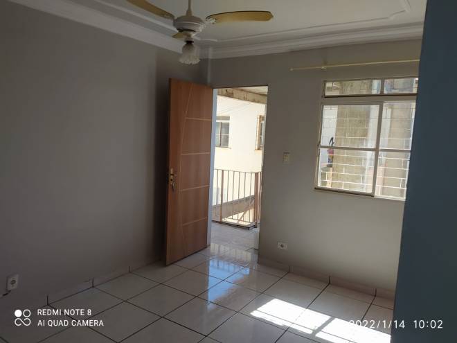 Rua Julio Peruche , Bloco P apto 33, 725