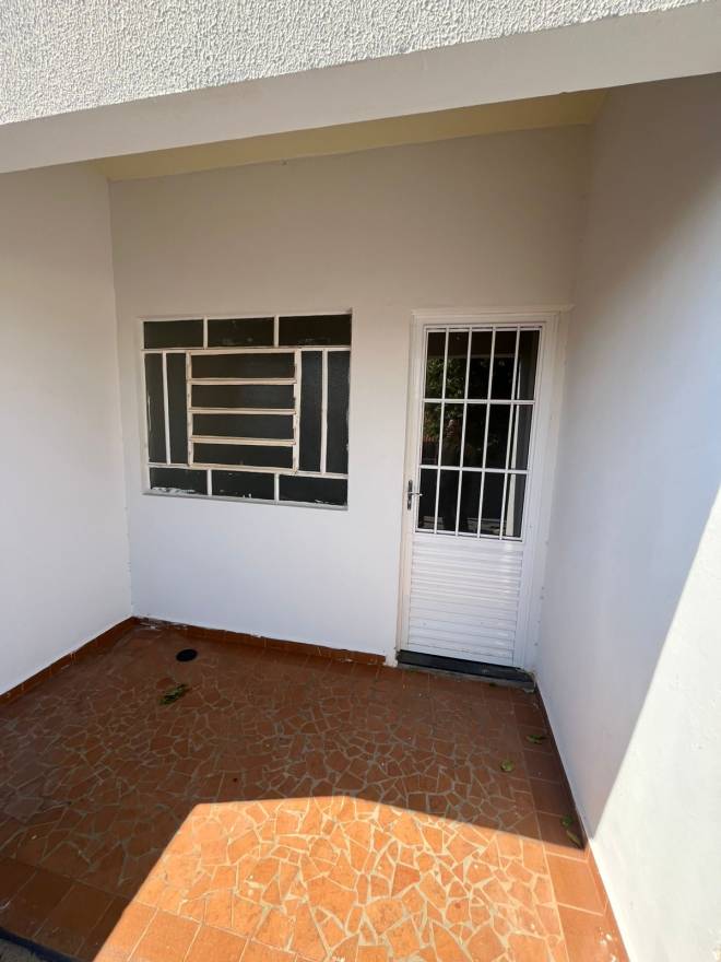 Rua Adelino Antonio de Oliveira, 22