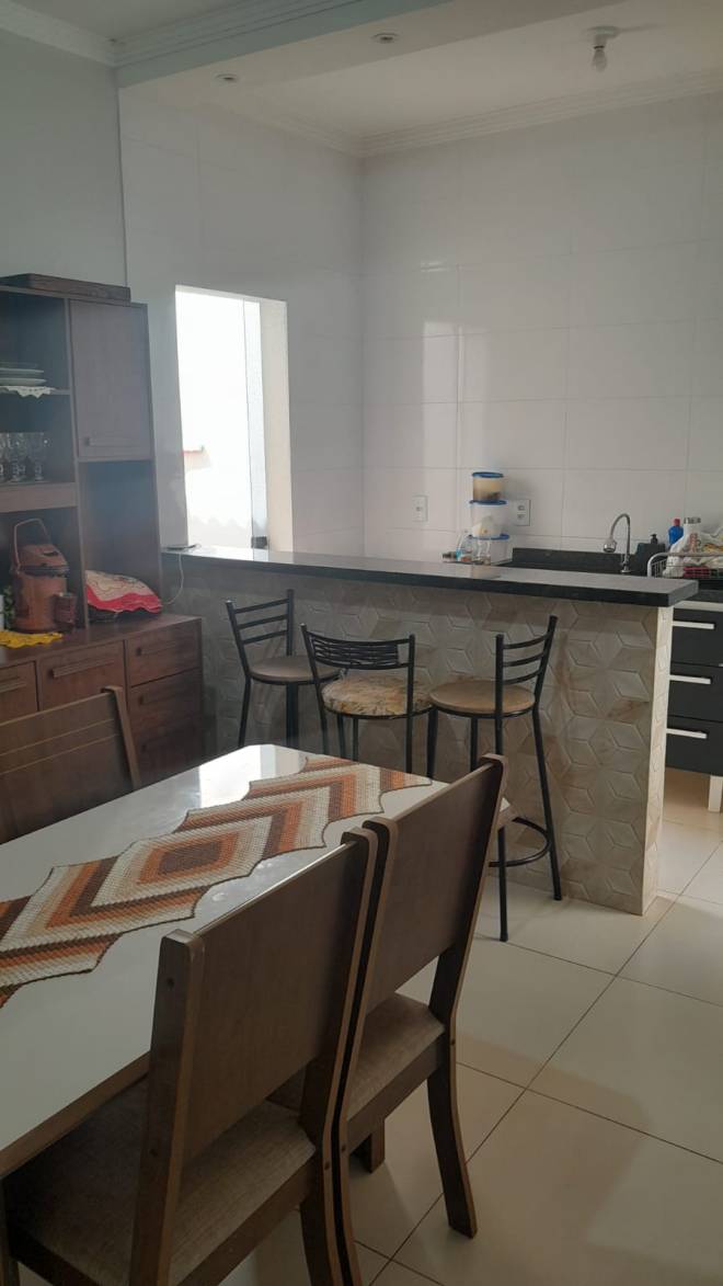 RUA ALBANO FERRACINI, 124