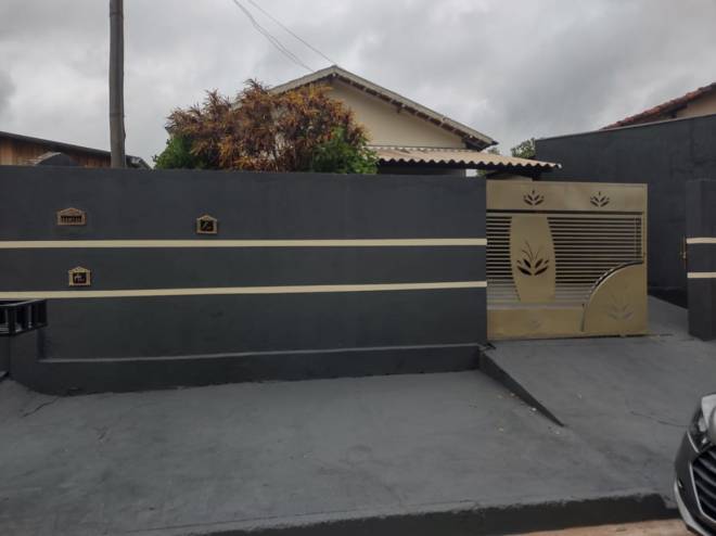 Rua Samuel N de Queiroz, 490