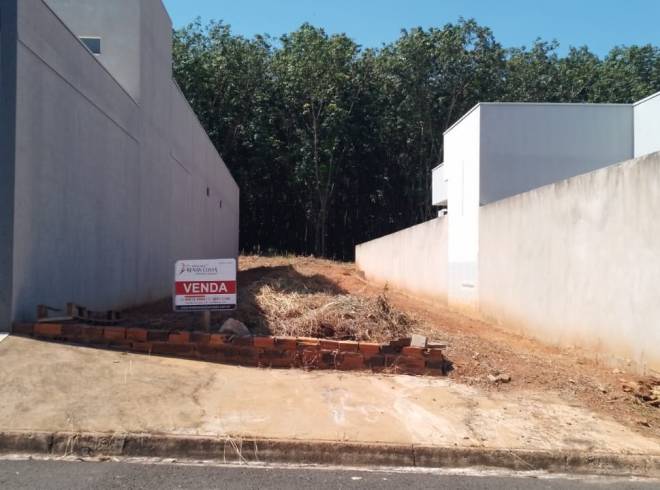 RUA MILTON DE SOUZA E SILVA, S/N