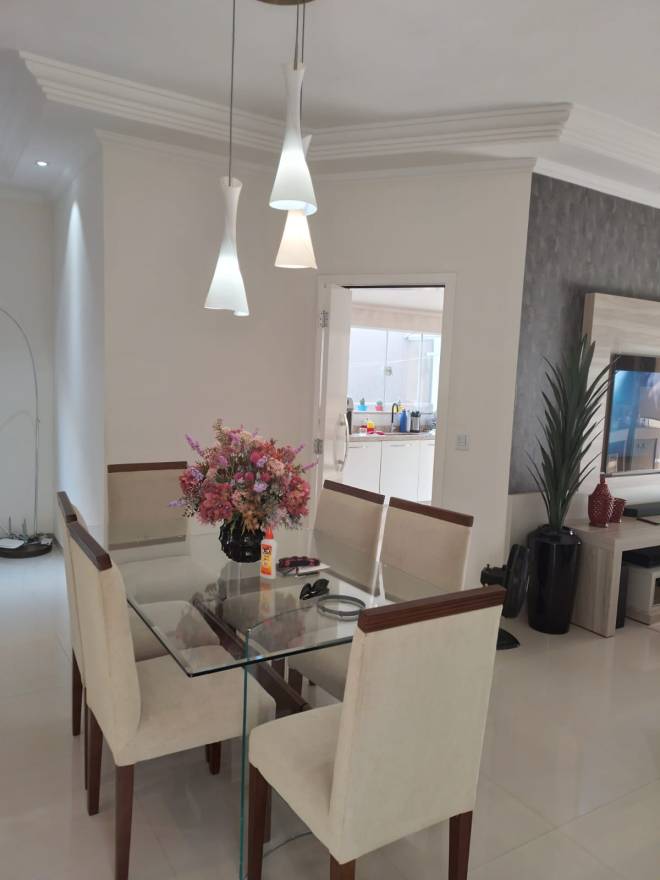 RUA JOAQUIM MACHADO, 147