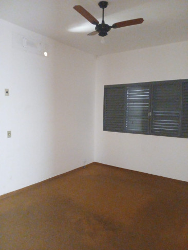 AV SENADOR PIZZA, 600