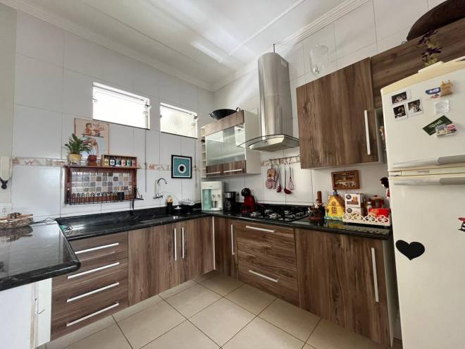 RUA PRESIDENTE ROOSEVELT, 137