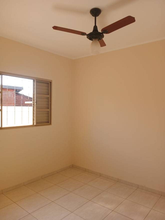 Av. Senador Pizza, 198