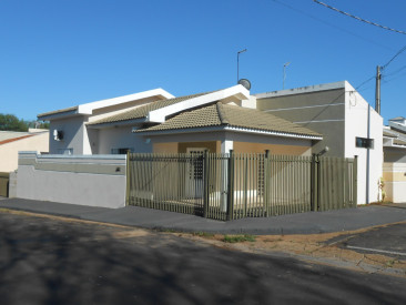 Rua Irajá, 270