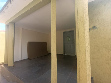 AV BENEDIIUTA CAMARGO, 72