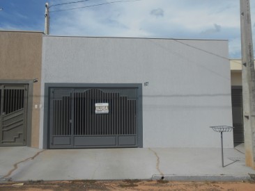 Rua dos Lírios, 36