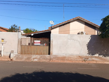 RUA RICARDO TOGNON, 676