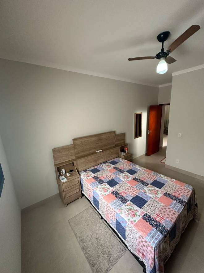 Rua Alice Teruel Aires, 236