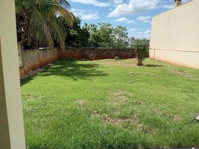 Rua João Moellers, 561