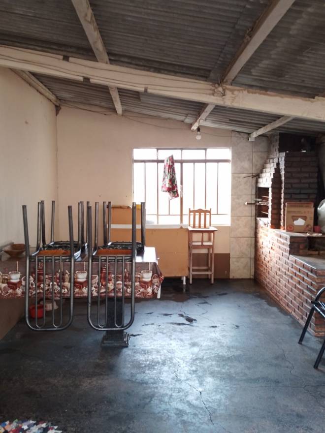 AV BENEDITA CAMARGO, 1214