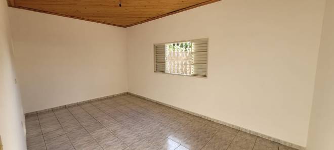 Rua Celso Souza e Silva, 385