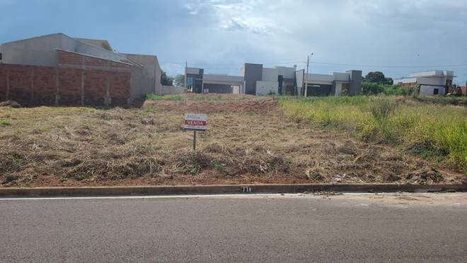 RUA BENEDITO DE SOUZA CORREIA, 705