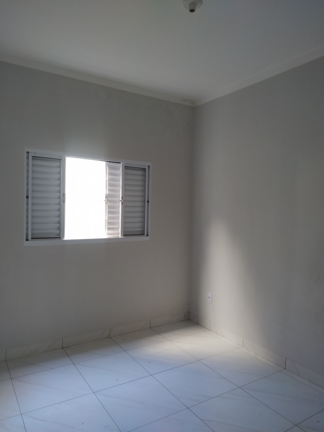 RUA AMALIA RAMPAZO, 26