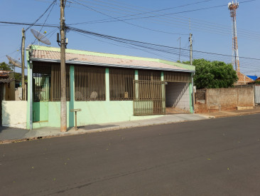 Rua Tupiniquins, 345