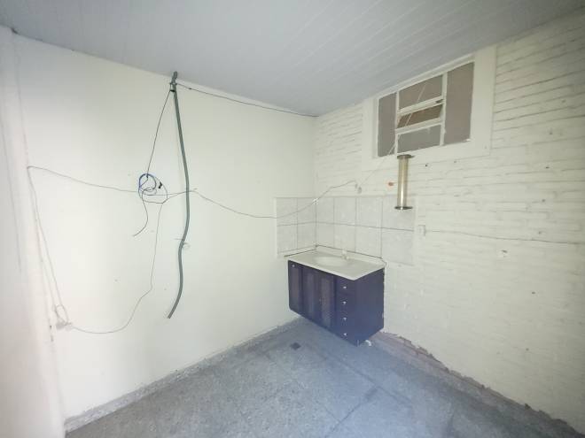 Rua Juvenal Camargo, 803