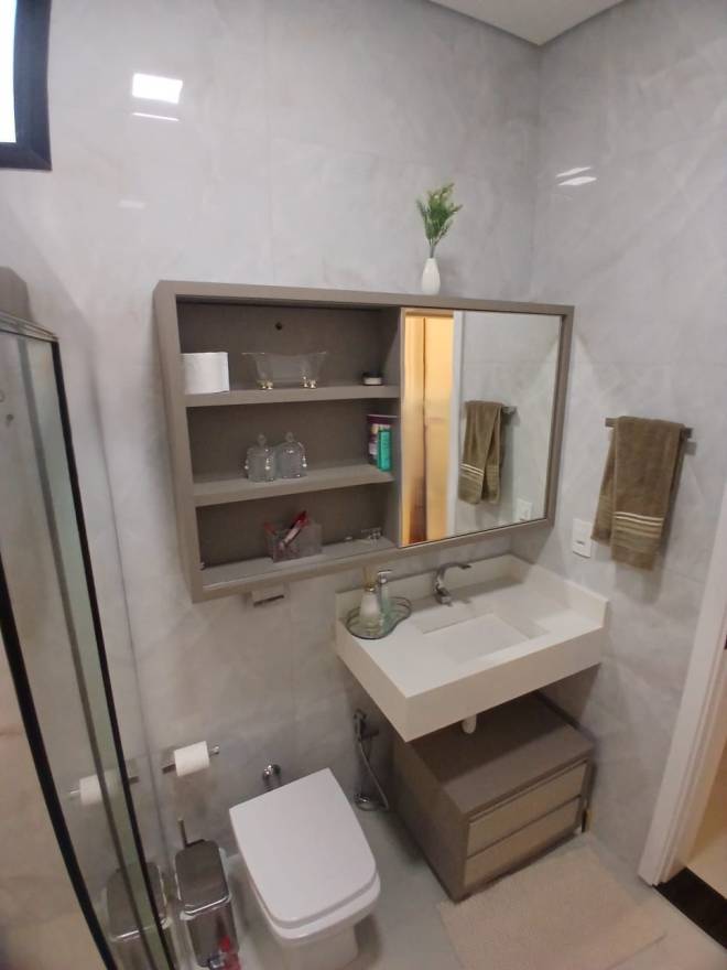 RUA JULIO ALONSO PORTELA, 239